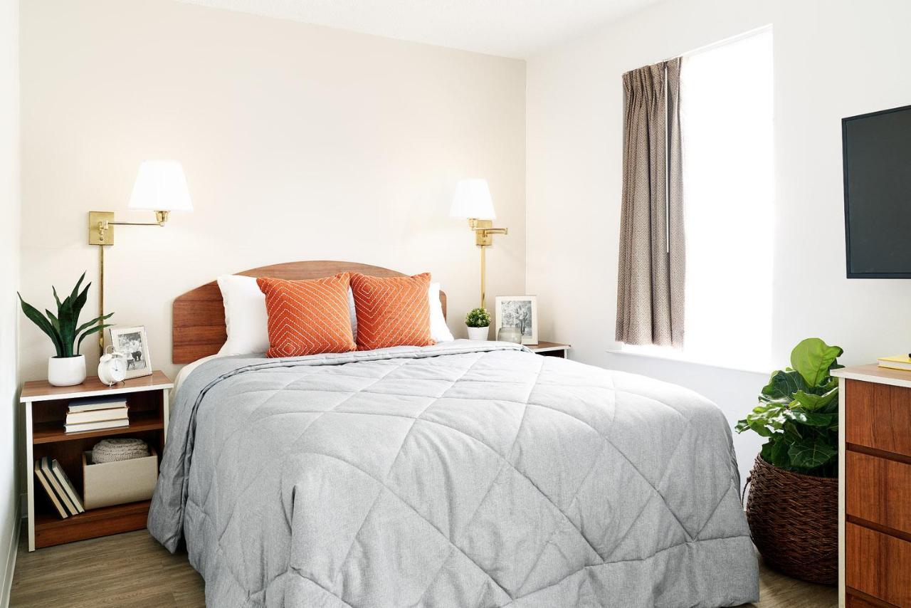 Intown Suites Extended Stay Carrollton Tx - Westgrove Drive Экстерьер фото